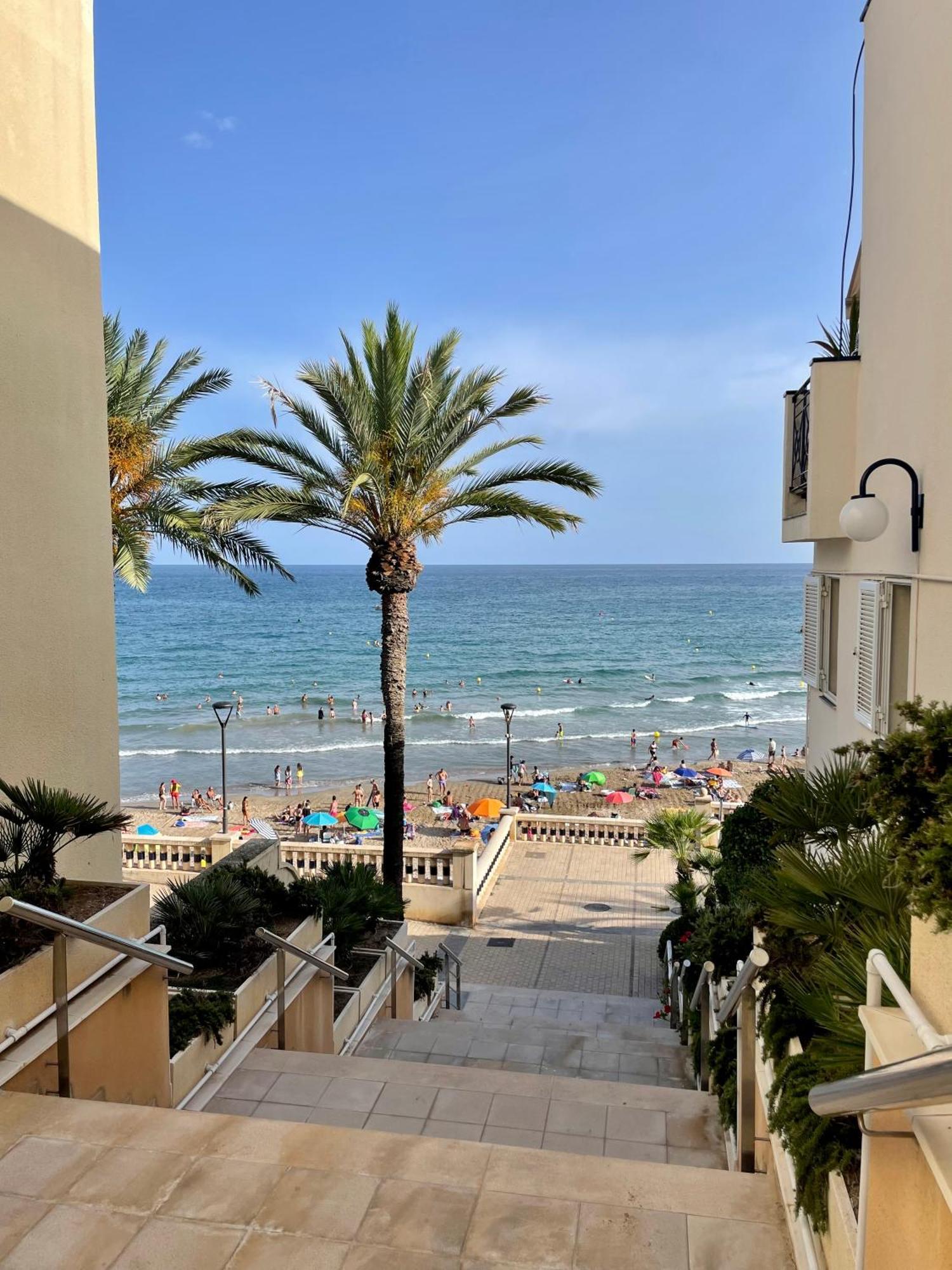 La Marina2 Seaview With Amazing Terrace Daire Sitges Dış mekan fotoğraf